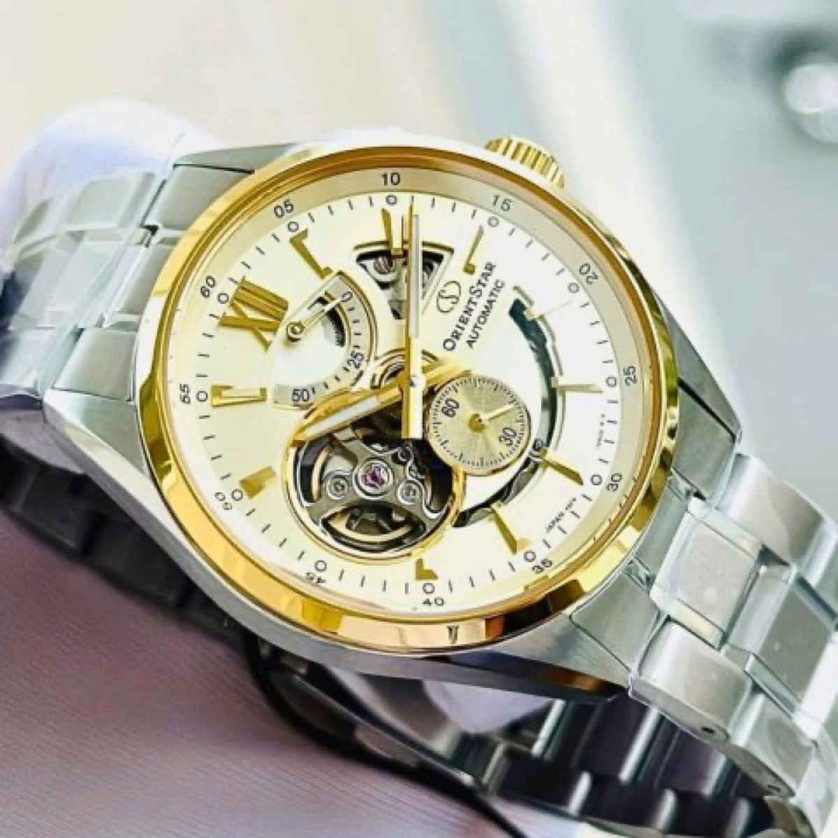 Đồng Hồ Orient Modern Skeleton Nam RE-AV0124G00B