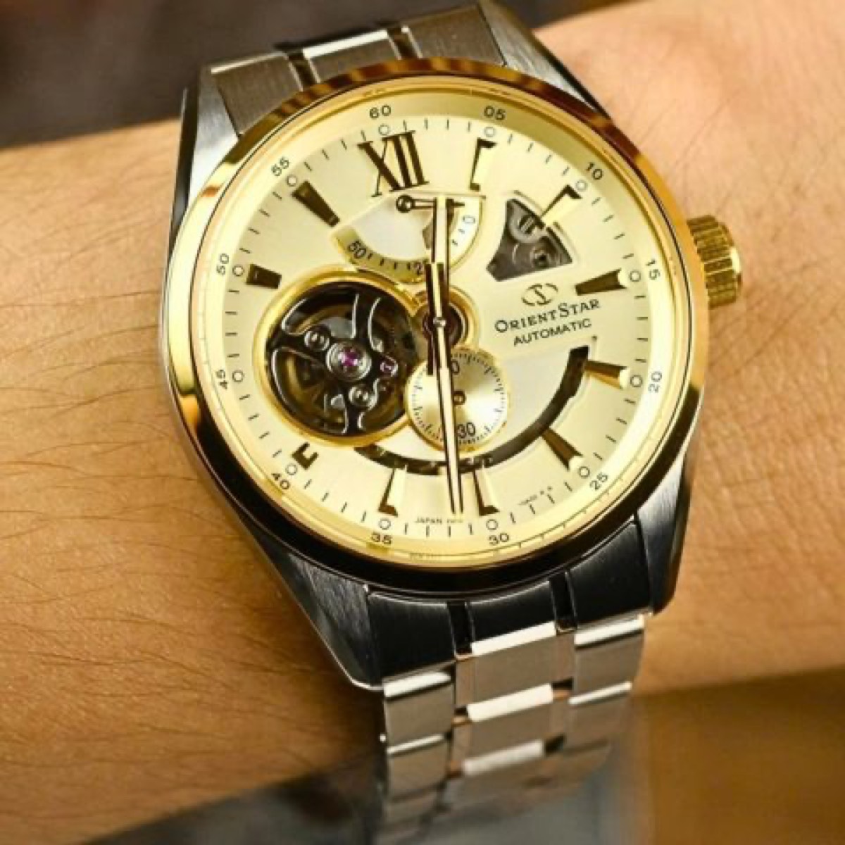 Đồng Hồ Orient Modern Skeleton Nam RE-AV0124G00B