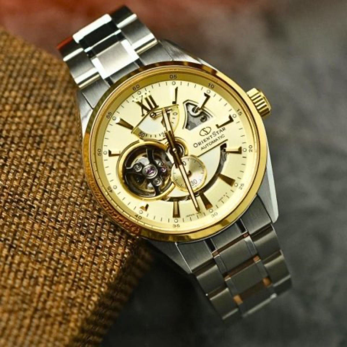 Đồng Hồ Orient Modern Skeleton Nam RE-AV0124G00B